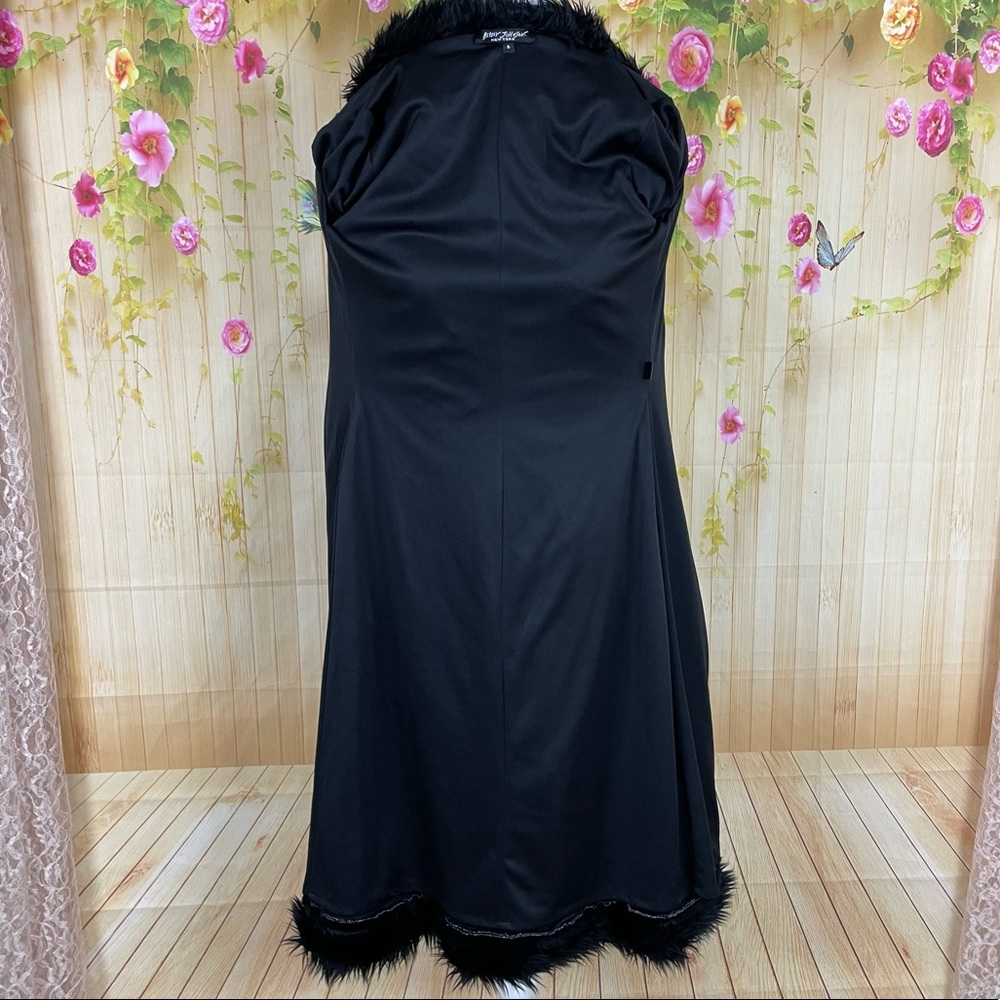 SOLD Betsy Johnson Vintage 90s Y2K Floral
Velvet Fur Trim Penny Lane Coat Size 6 - Picture 8 of 12